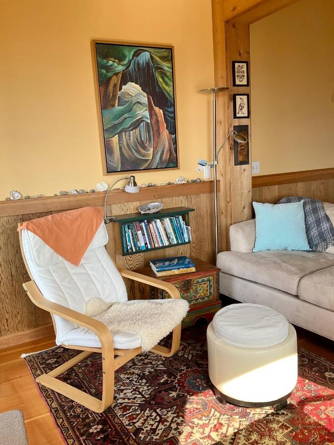 Blitz Beach House Oceanside Suite Powell River Exterior foto