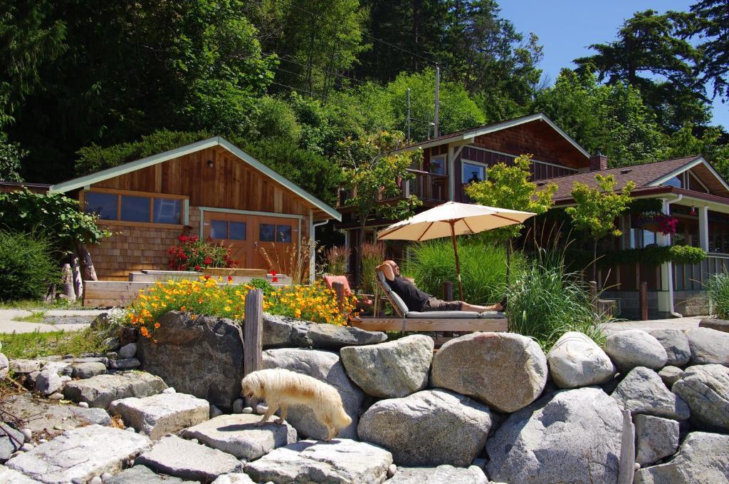 Blitz Beach House Oceanside Suite Powell River Exterior foto